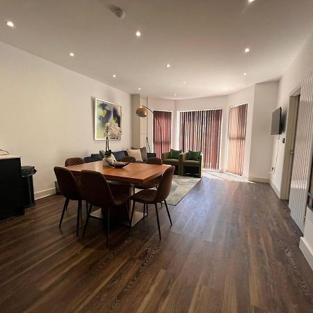 Star London Finchley Road 3-Bed Escape With Garden Daire Dış mekan fotoğraf