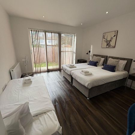 Star London Finchley Road 3-Bed Escape With Garden Daire Dış mekan fotoğraf